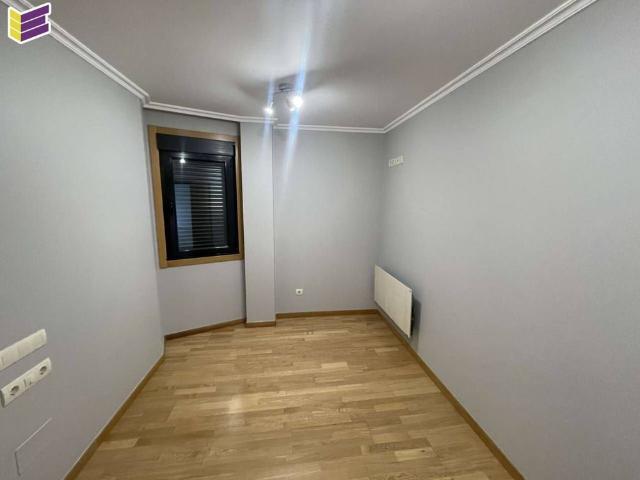 Apartamento en alquiler en Ponteareas, O Condado