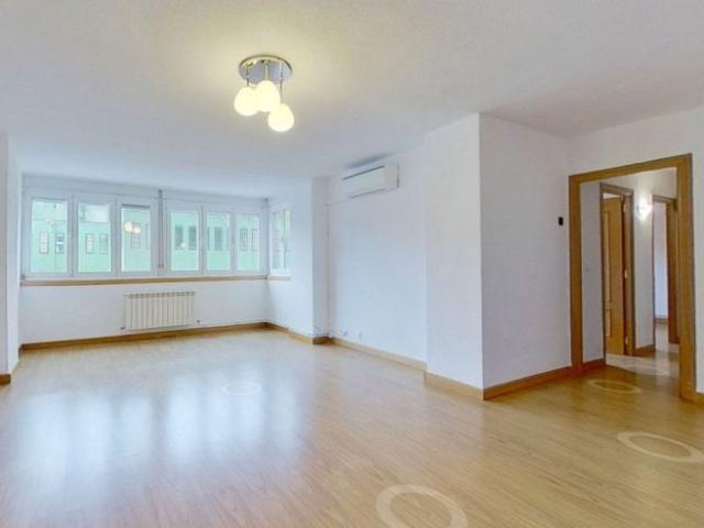 Apartamento en alquiler en Distrito II, Alcalá De Henares