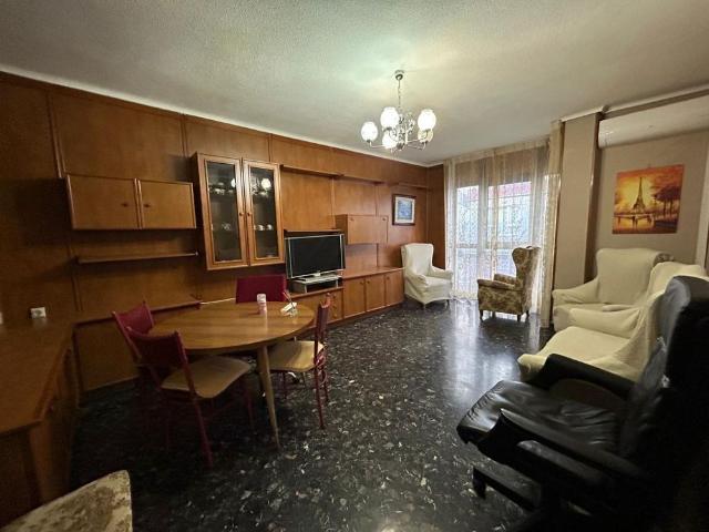 Apartamento en alquiler en Centro, Albacete