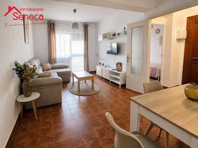Apartamento en alquiler en Distrito Centro, Córdoba