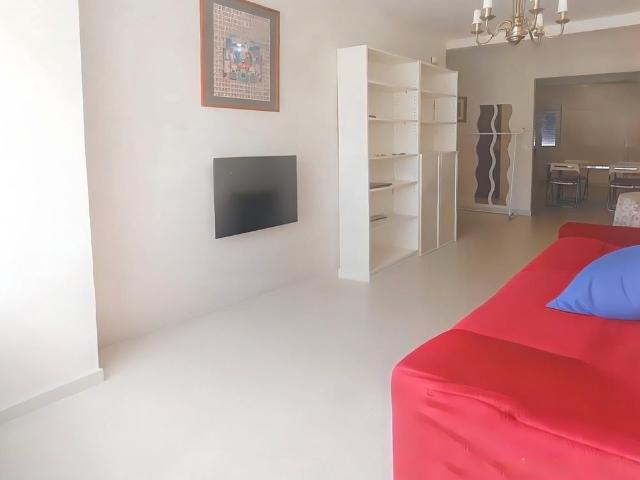 Apartamento en alquiler en San Pablo-Santa Justa, Sevilla