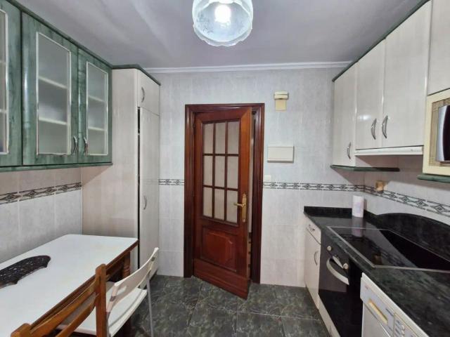 Apartamento en alquiler en Azeta, Sestao