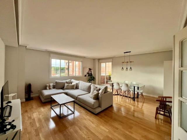 Apartamento en alquiler en Majadahonda, Madrid
