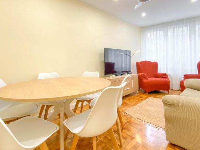 Apartamento en alquiler en Cuatro Caminos, Santander