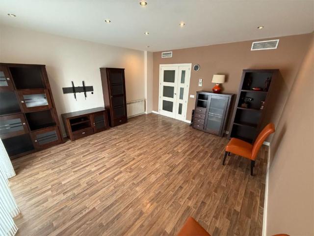 Apartamento en alquiler en Urbanización Guadiana, Tierra de Badajoz