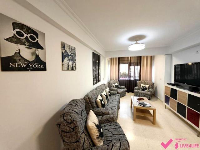 Apartamento en alquiler en Cerro-Amate, Sevilla