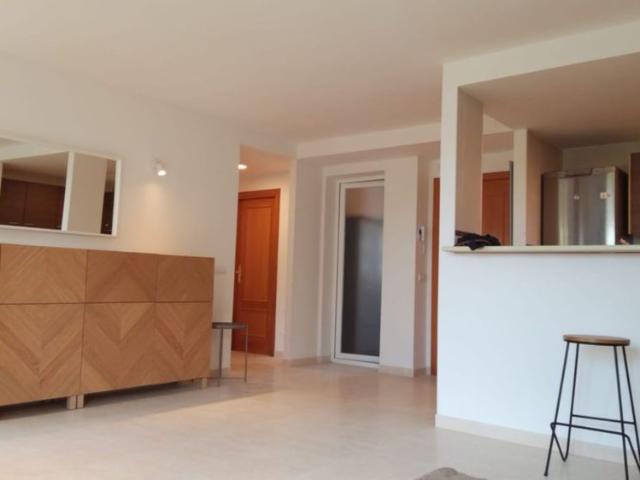 Apartamento en alquiler en Cala Llombards, Migjorn