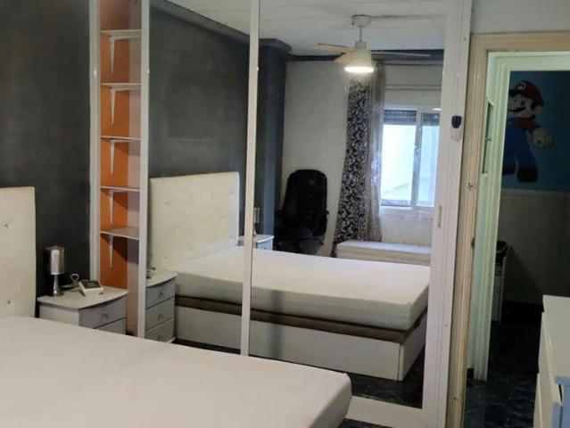 Apartamento en alquiler en Simat de la Valldigna, València / Valencia