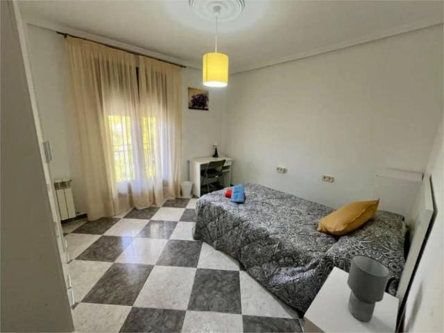 Apartamento en alquiler en Las Explanada, Úbeda