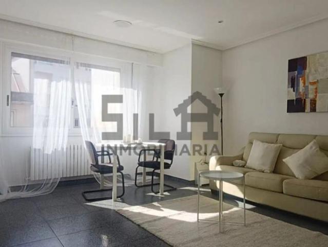 Apartamento en alquiler en Centro, Ourense