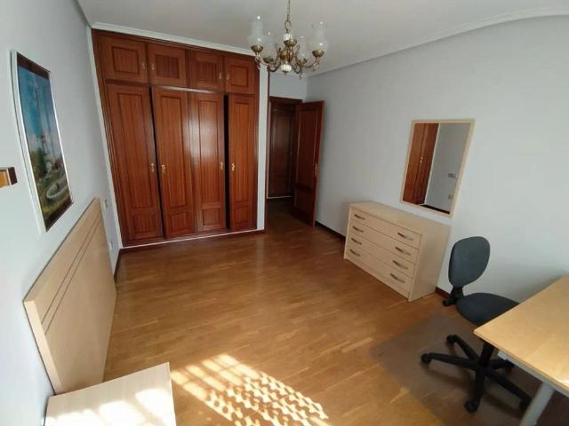 Apartamento en alquiler en Avilés, Asturias