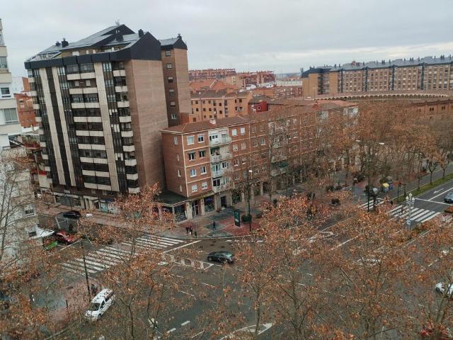 Apartamento en alquiler en Plaza de Toros, Valladolid
