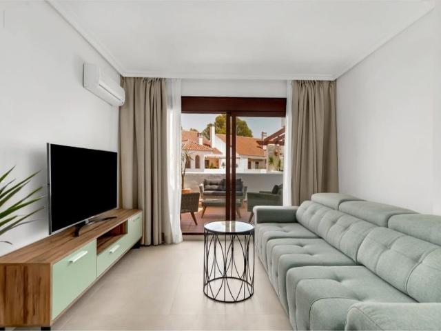 Piso en alquiler en Nueva Andalucía, Costa del Sol Occidental