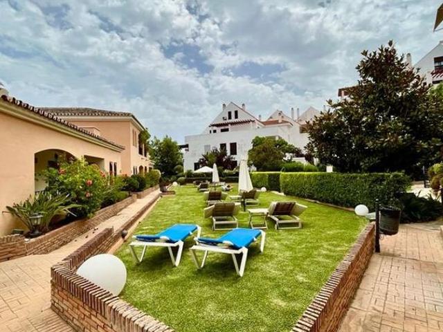 Piso en alquiler en Nueva Andalucía, Costa del Sol Occidental
