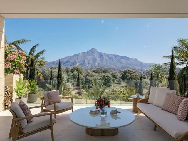 Piso en venta en Nueva Andalucía, Costa del Sol Occidental