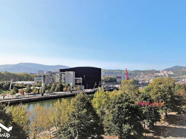 Piso en venta en Deusto, Bilbao