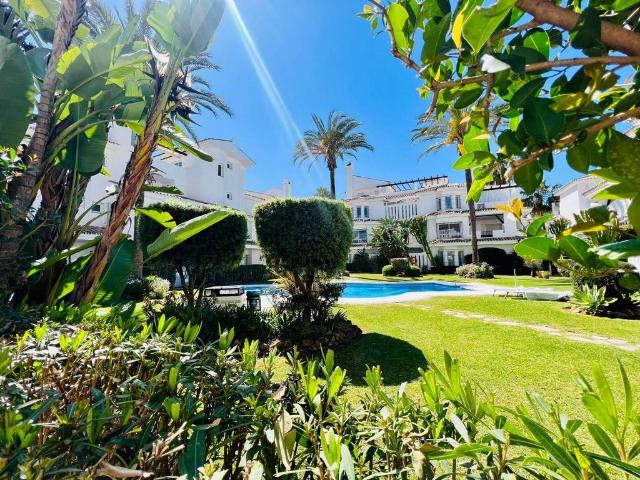 Piso en alquiler en Nueva Andalucía, Costa del Sol Occidental