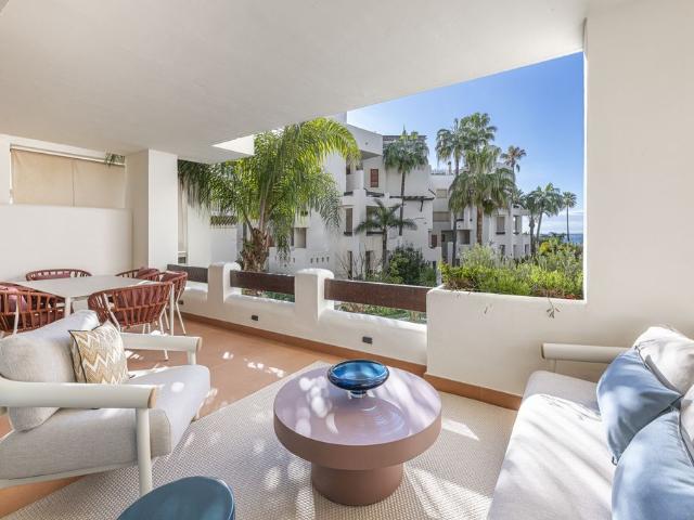 Piso en venta en Barriada Islas Canarias, Costa del Sol Occidental