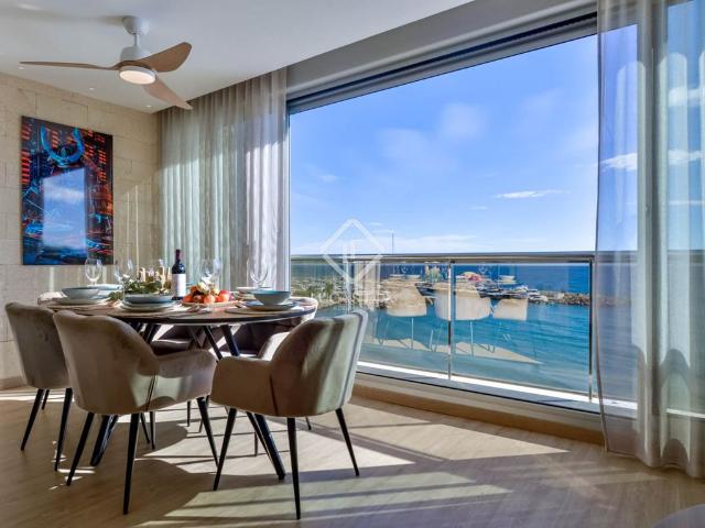 Piso en venta en Altea, Valencia