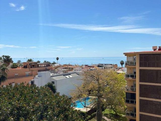 Piso en venta en Pedregalejo, Málaga