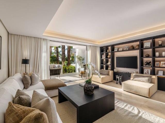 Piso en venta en Málaga, Urbanización Los Verdales