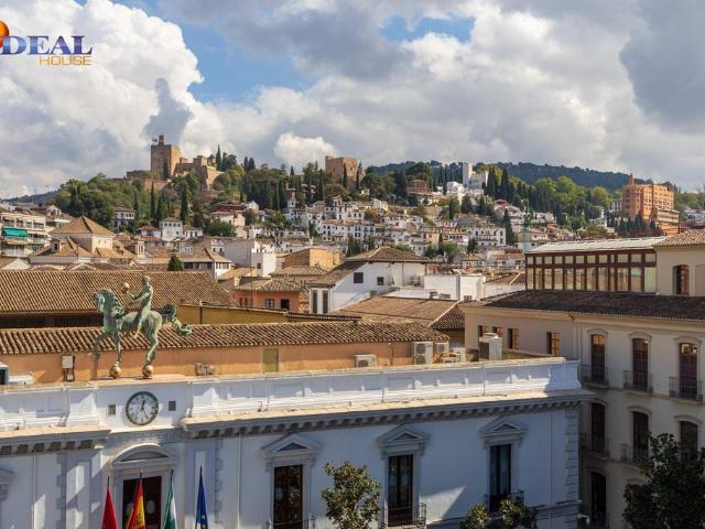 Piso en venta en Centro, Comarca de la Vega de Granada