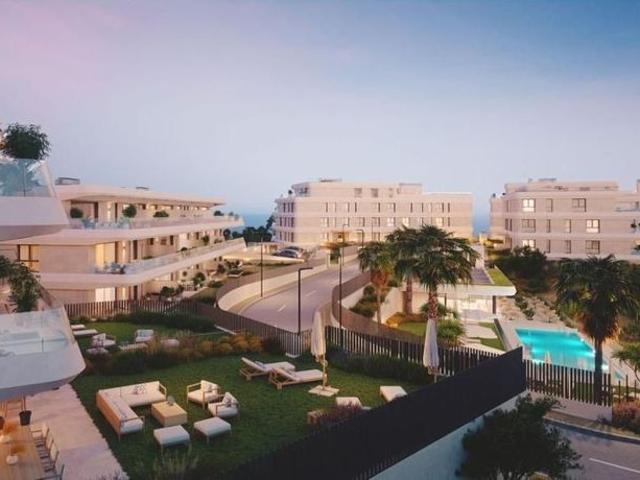 Piso en venta en El Velerín, Estepona