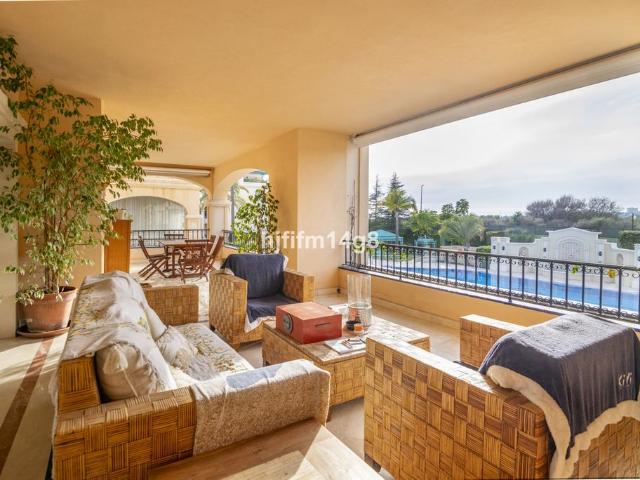 Piso en venta en El Vicario, Costa del Sol Occidental