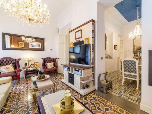 Piso en venta en Almedina, Almería