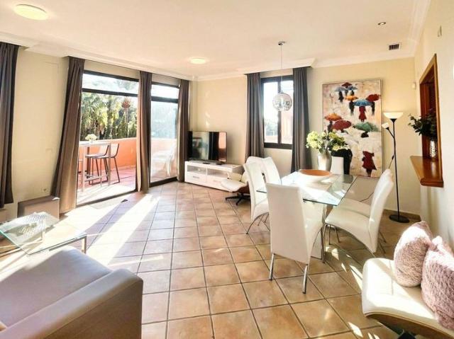 Piso en venta en Bel-Air, Costa del Sol Occidental