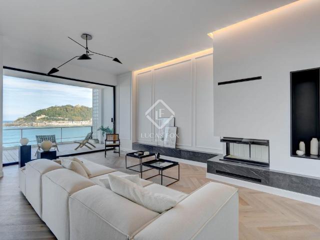 Piso en venta en Donostia / San Sebastián, Gipuzkoa