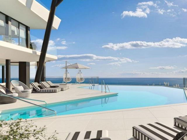 Piso en venta en Los Boliches, Fuengirola