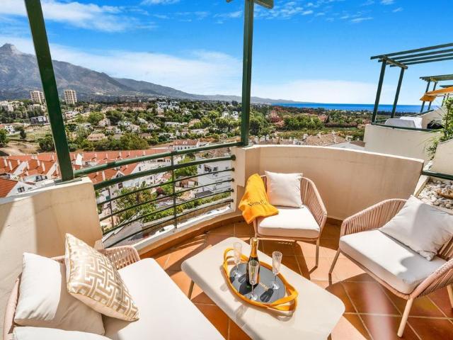 Piso en alquiler en Nueva Andalucía, Costa del Sol Occidental