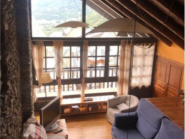 Piso en alquiler en Vielha E Mijaran, Santa Gèmma
