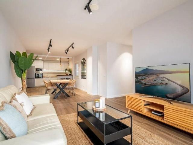 Piso en alquiler en Barriada Islas Canarias, Estepona