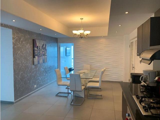 Piso de alto standing en alquiler en Bella Vista, Provincia de Colón