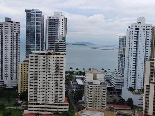 Piso de alto standing en alquiler en Bella Vista, Panamá