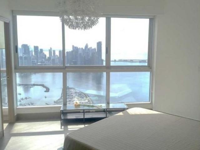 Piso de alto standing en alquiler en Bella Vista, Provincia de Colón