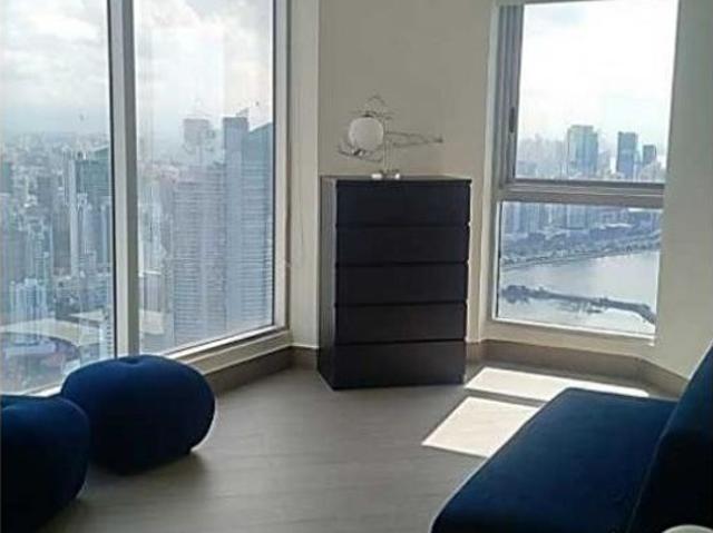 Piso de alto standing en alquiler en Bella Vista, Provincia de Colón