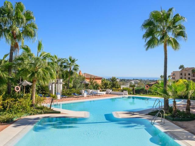 Piso en alquiler en La Alqueria, Costa del Sol Occidental