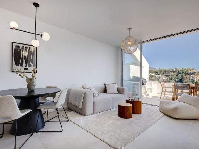 Piso en alquiler en Benahavís, Málaga