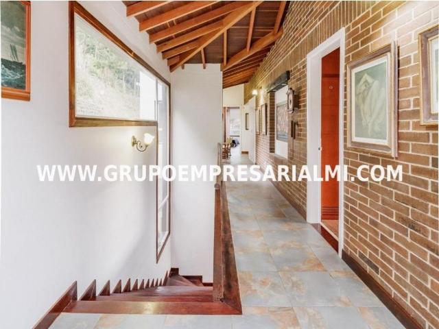 Piso de alto standing en alquiler en Envigado, Colombia