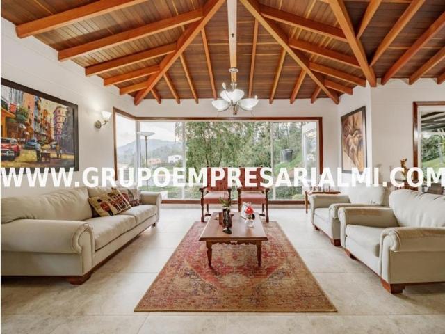 Piso de alto standing en alquiler en Envigado, Colombia