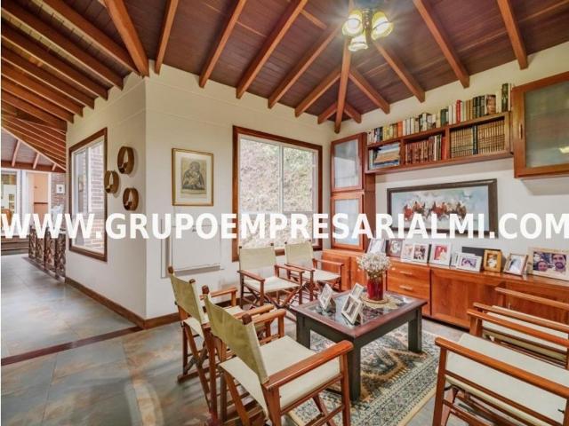 Piso de alto standing en alquiler en Envigado, Colombia