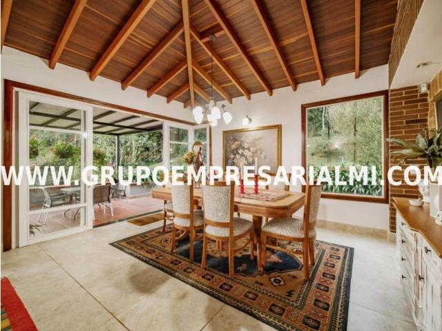 Piso de alto standing en alquiler en Envigado, Colombia