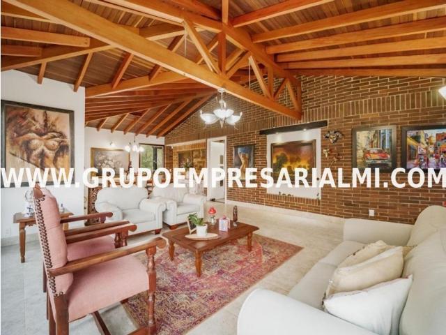 Piso de alto standing en alquiler en Envigado, Colombia