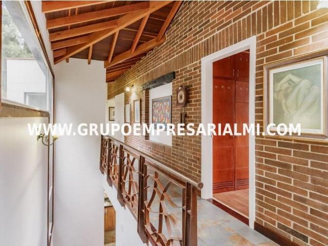 Piso de alto standing en alquiler en Envigado, Colombia