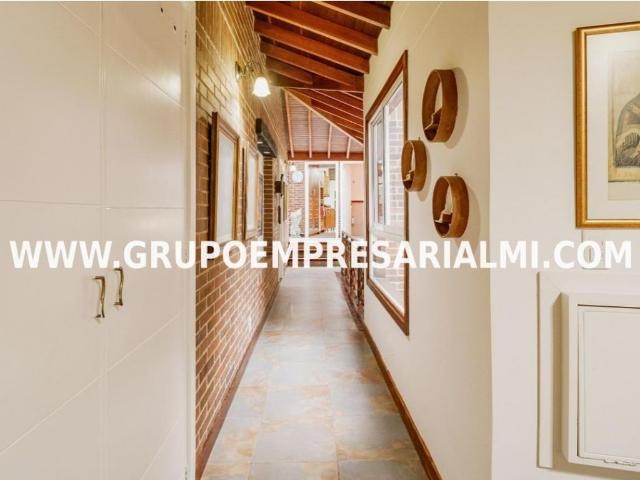 Piso de alto standing en alquiler en Envigado, Colombia