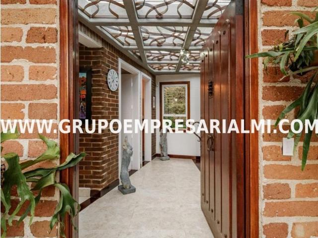 Piso de alto standing en alquiler en Envigado, Colombia