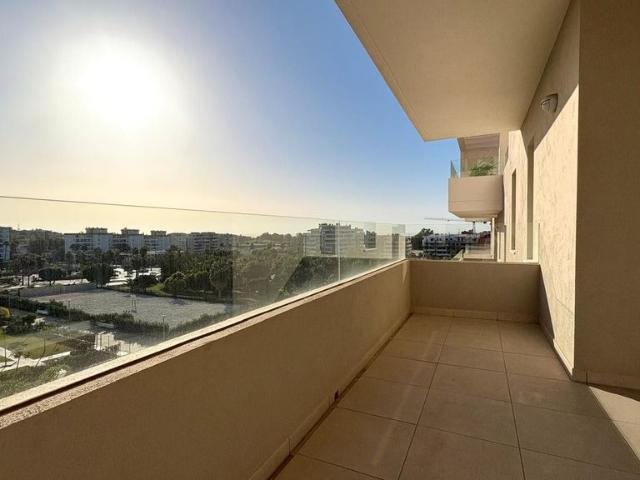 Piso en alquiler en Marbella, La Alzambra